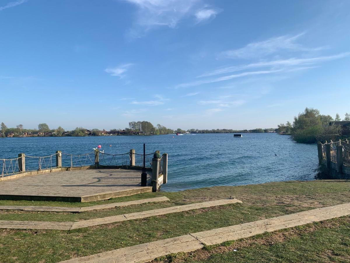 Relaxing Holiday Home With Hot Tub At Tattershall Lakes Exterior foto